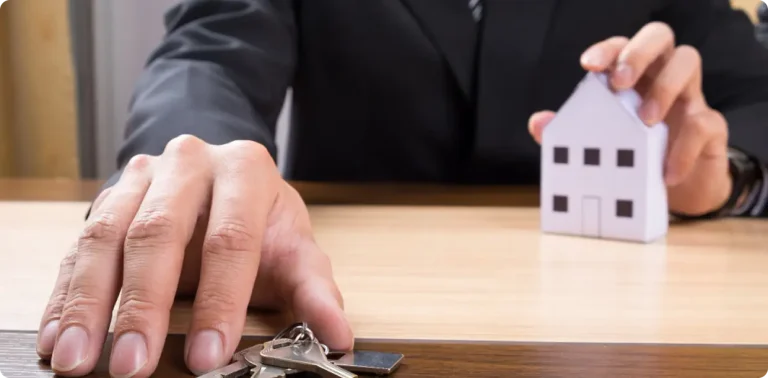 What is a Real Estate Auction and How Does it Work?